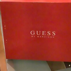 preloved Guess by Marcianono